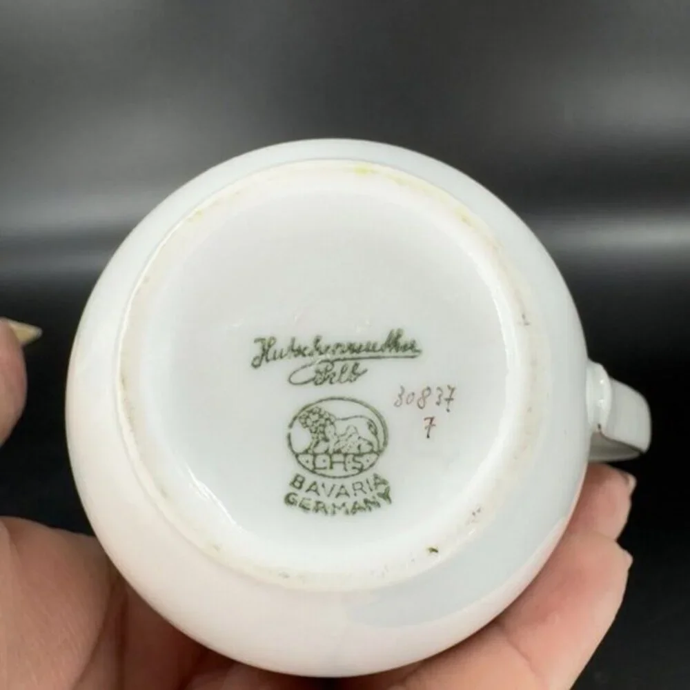 Hutschenreuther Selb LHS Bavaria Germany Porcelain Painted Small Pitcher Creamer